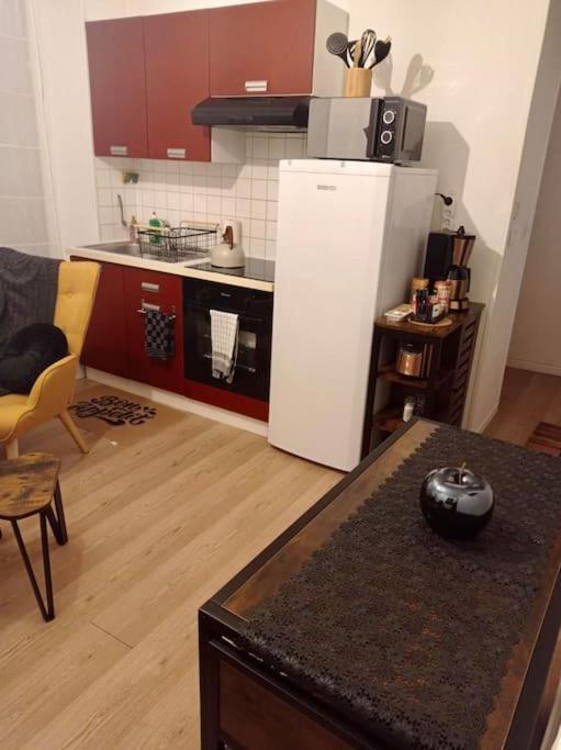 Appartement - Невер Екстериор снимка